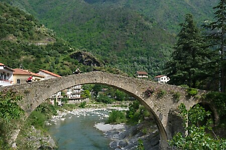 La Barolo-Sanremo bike: il viaggio che non ti aspetti