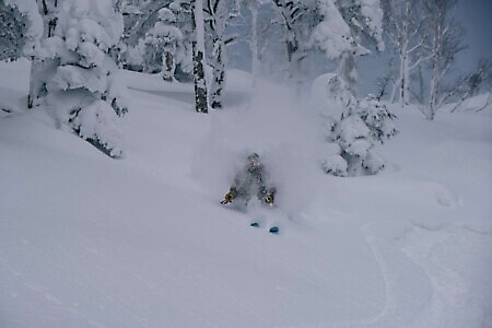 Freeride e scialpinismo nell’Hokkaido